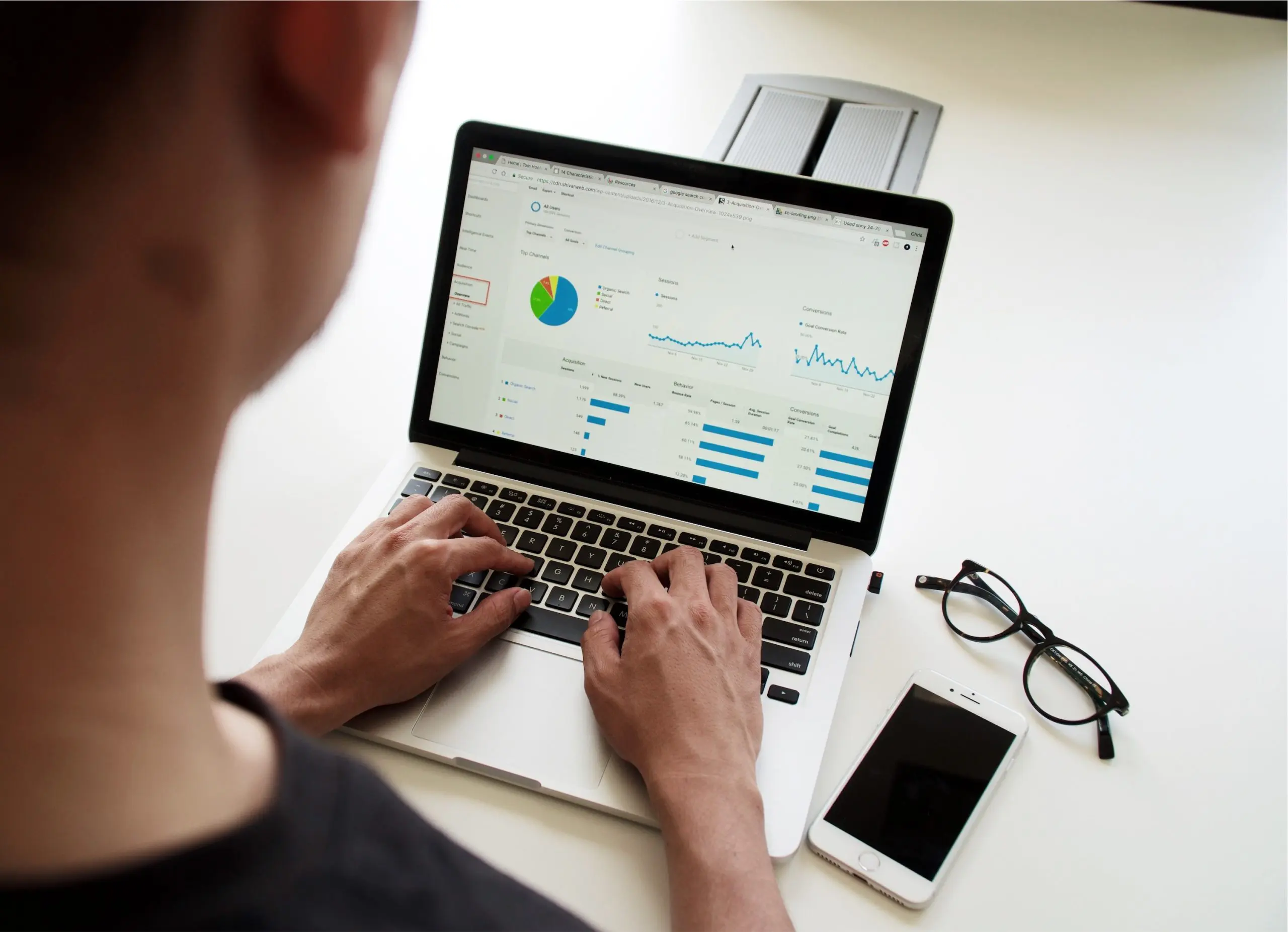 Understanding Website Traffic Sources: Organic Vs. Direct Traffic